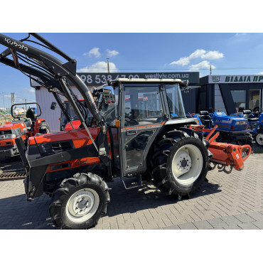 KUBOTA GL32 front