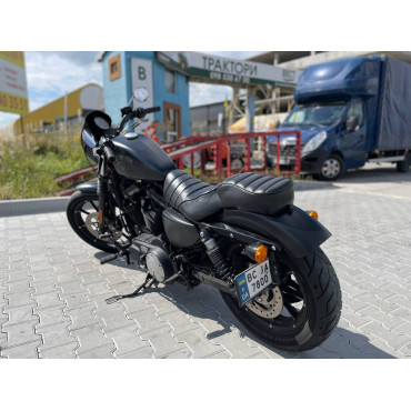 Harley-Davidson Iron 883