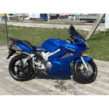 HONDA VFR800