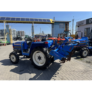 ISEKI TA235