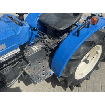 ISEKI TX1500