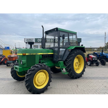 JOHN DEERE 3130