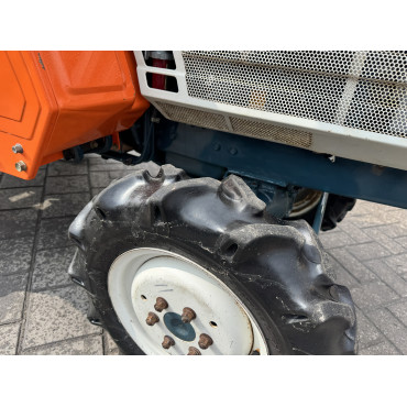 KUBOTA 1702