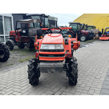 KUBOTA B52