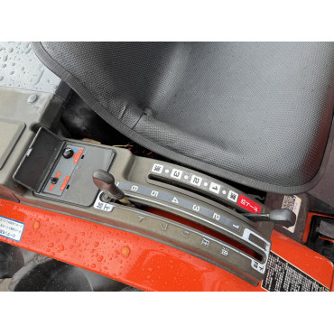 KUBOTA B52