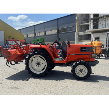 KUBOTA GT-3