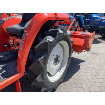KUBOTA GT23