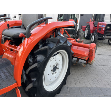KUBOTA KL25