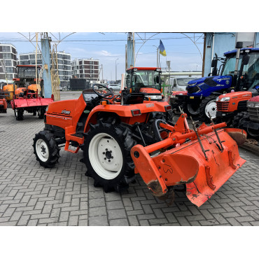 KUBOTA X-24