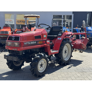 Mitsubishi MT-16