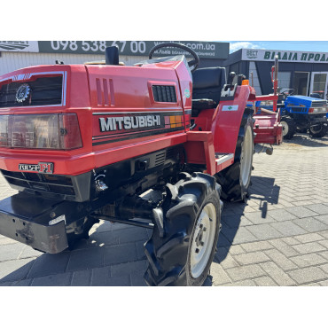  Mitsubishi MT-16