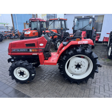 MITSUBISHI MT 18