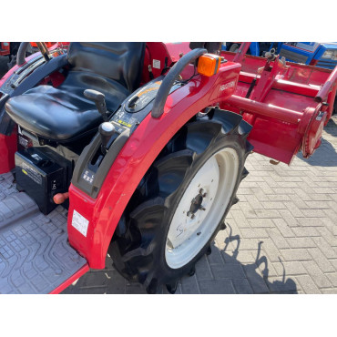 MITSUBISHI MT 201