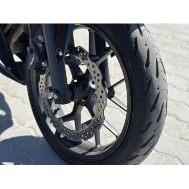 HONDA CBR 400R