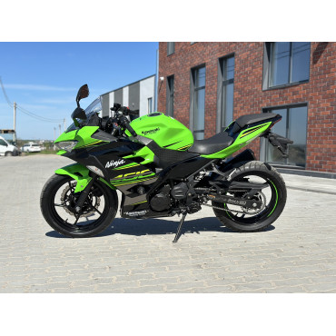 KAWASAKI NINJA 400