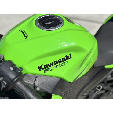 KAWASAKI NINJA 400