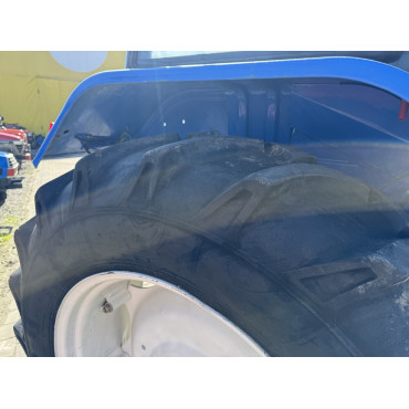 NEW HOLLAND TL5060