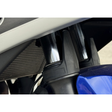 YAMAHA R3