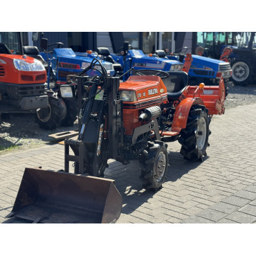 KUBOTA B1 - 10 front