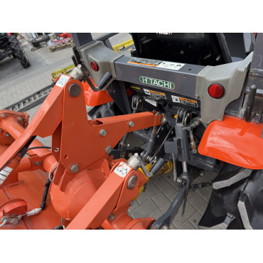 KUBOTA GB 20(HITACHI CX200)