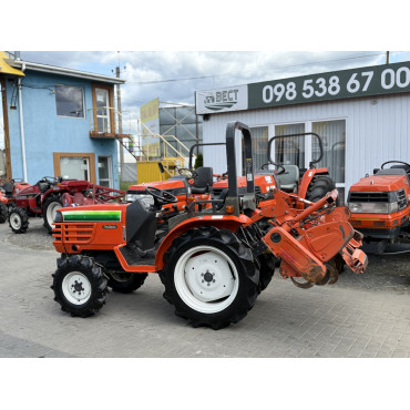 KUBOTA GB 20(HITACHI CX200)