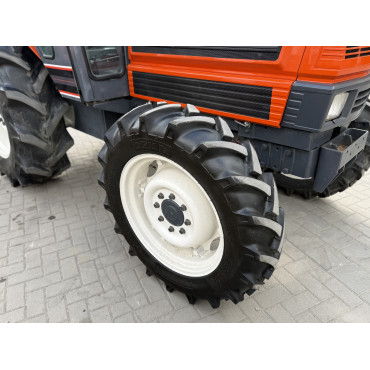 KUBOTA M1-65